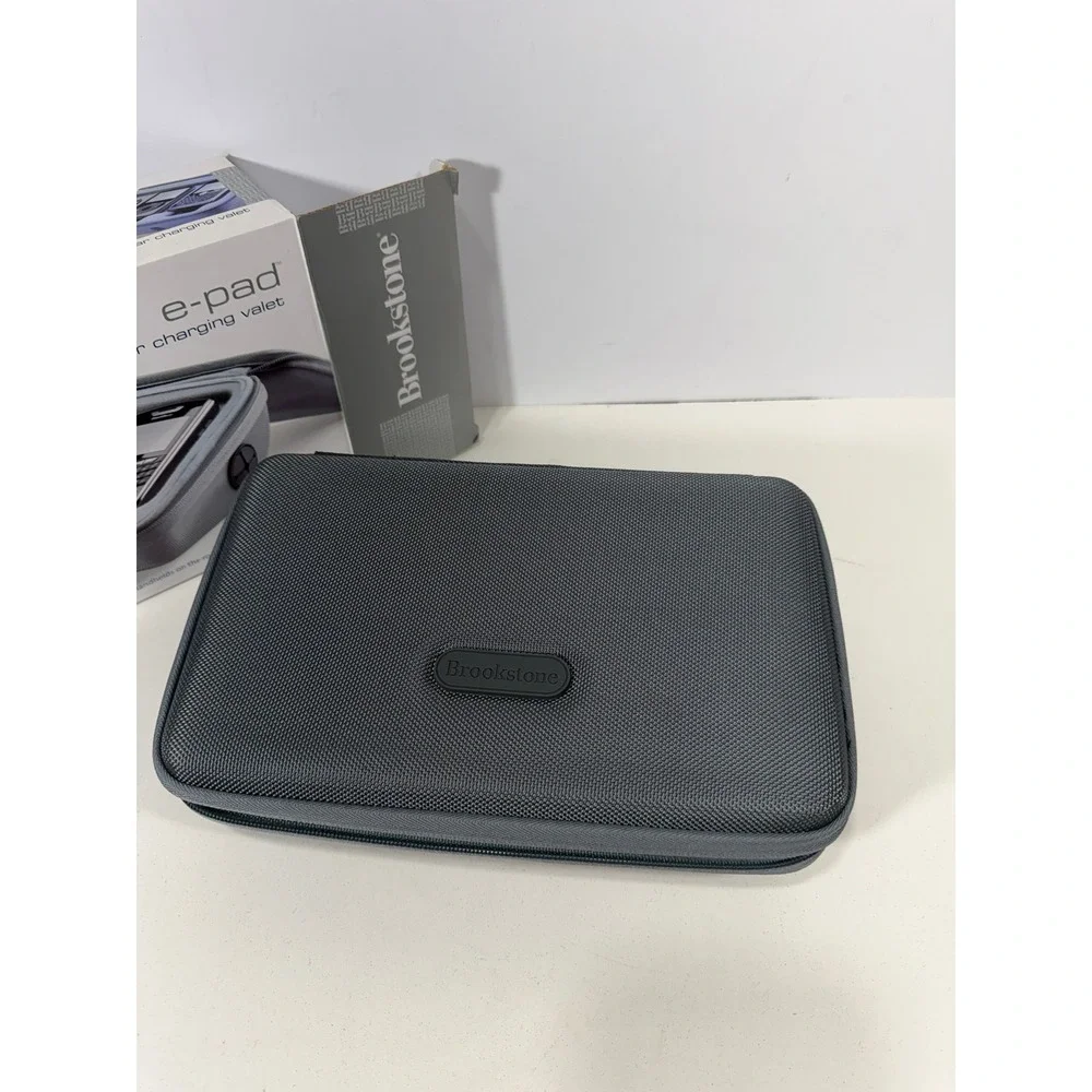 Brookstone e-pad Car Charging Valet Gray Rigid Electronics Organizer Case 12V